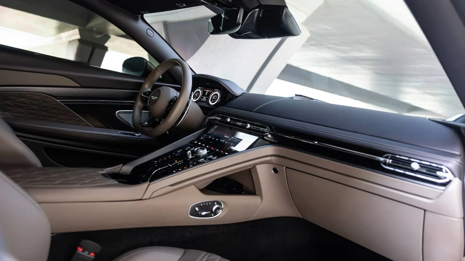 Aston Martin DB12 Bronze - View 8