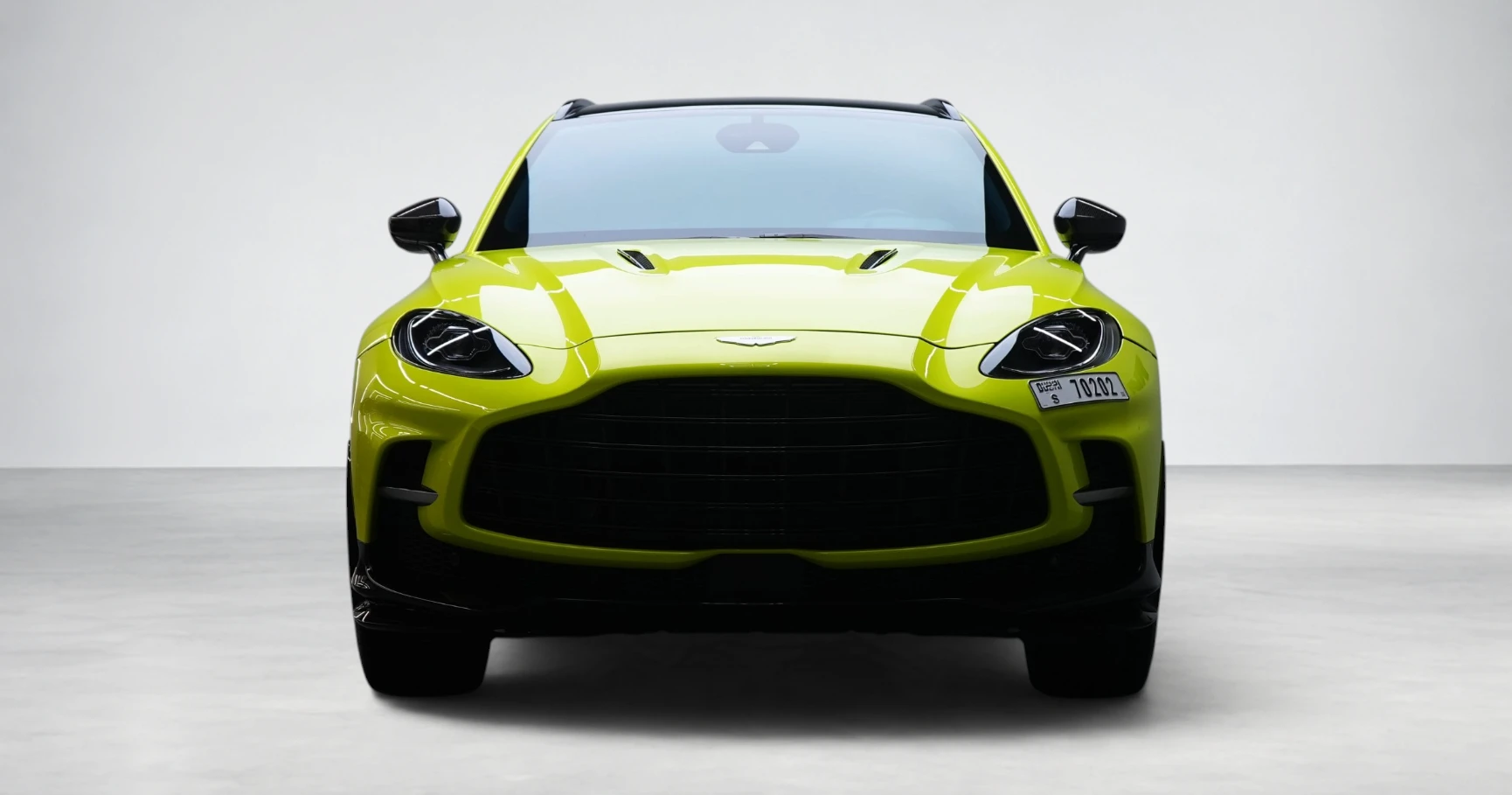 Aston Martin DBX707 Lime Yellow - View 4