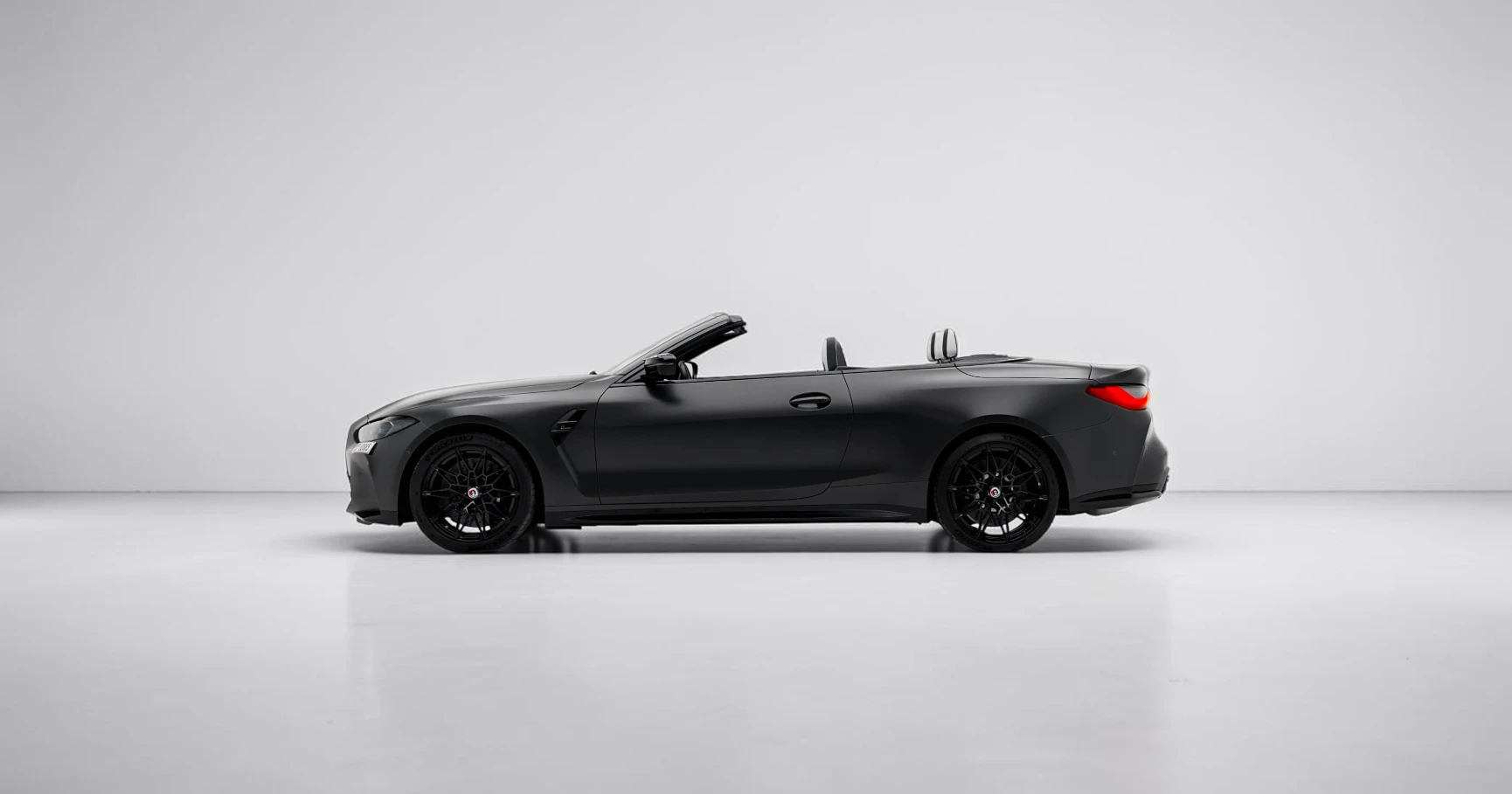 BMW M4 Competition Cabrio — Dravit Grey - View 2
