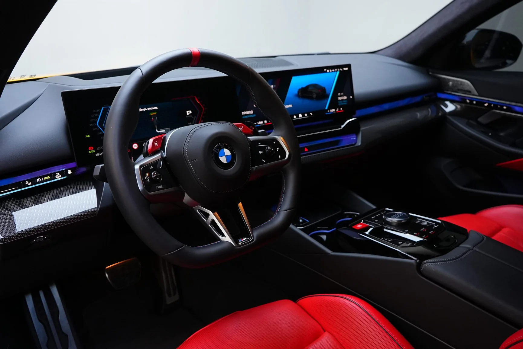 اجاره BMW M5 G90 Yellow در دبی – تصویر 10