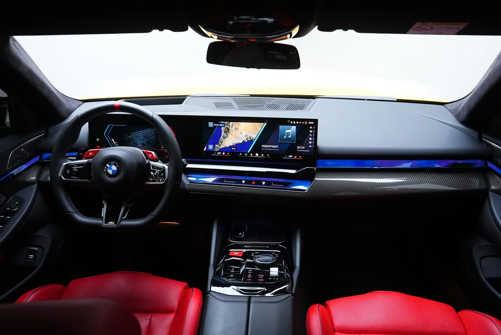 اجاره BMW M5 G90 Yellow در دبی – تصویر 9