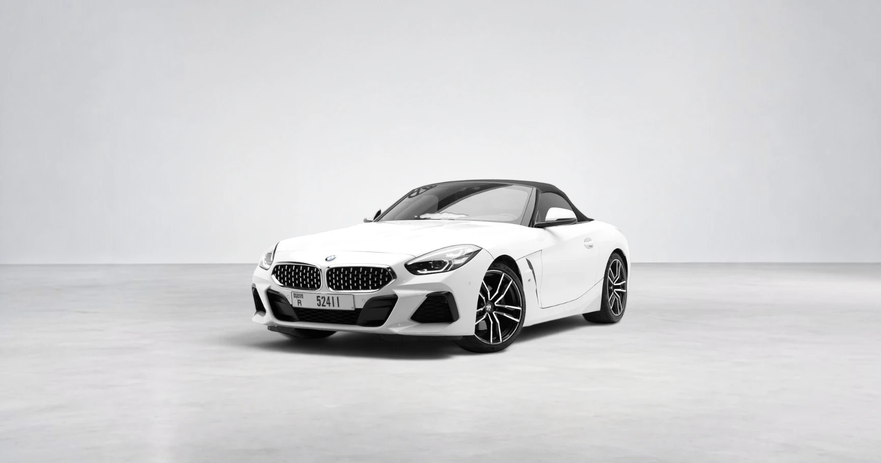 BMW Z4 sDrive Roadster — Alpine White - View 2