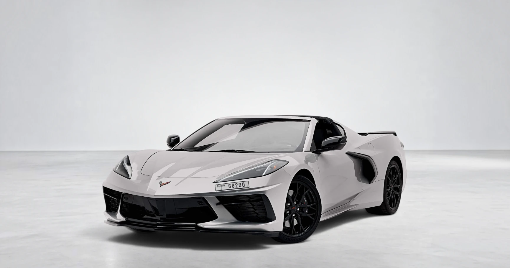 Chevrolet Corvette C8 Stingray Cabriolet — Silver Flare - View 2