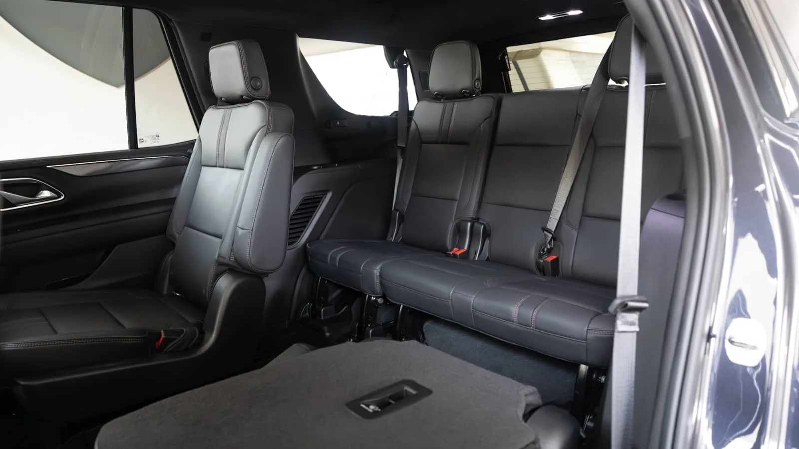 Chevrolet Tahoe RST Dark Grey - View 11