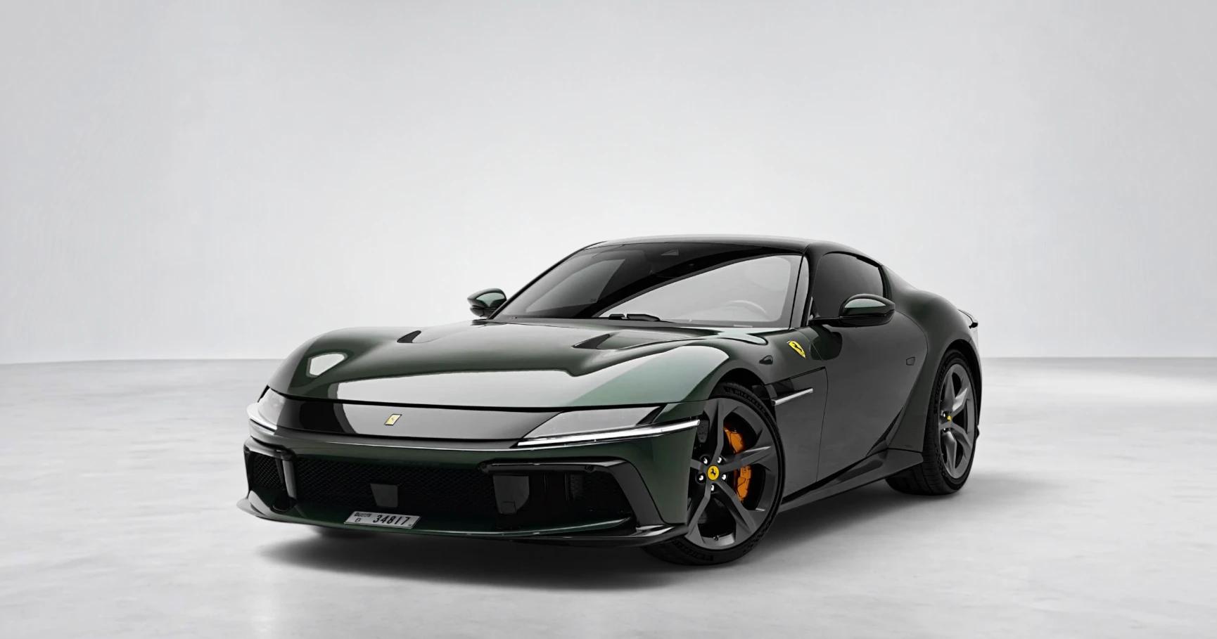 Ferrari 12Cilindri V12 830 HP — Grigio Silverstone - View 2