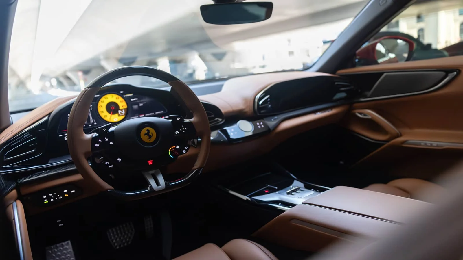اجاره Ferrari Purosangue Red در دبی – تصویر 9