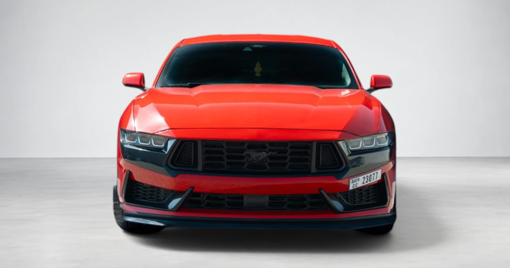 اجاره Ford Mustang EcoBoost Red در دبی – تصویر 2