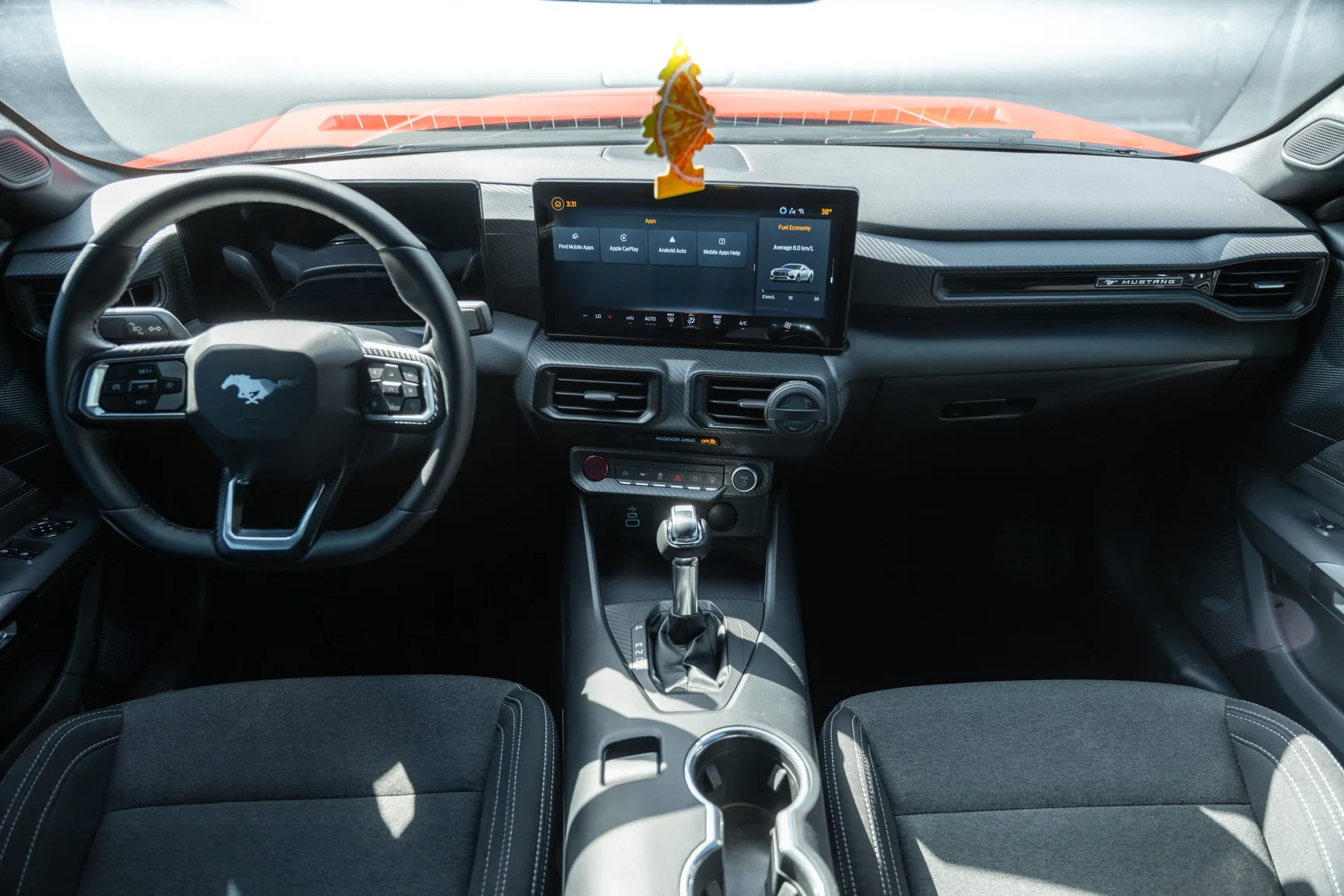 اجاره Ford Mustang EcoBoost Red در دبی – تصویر 7