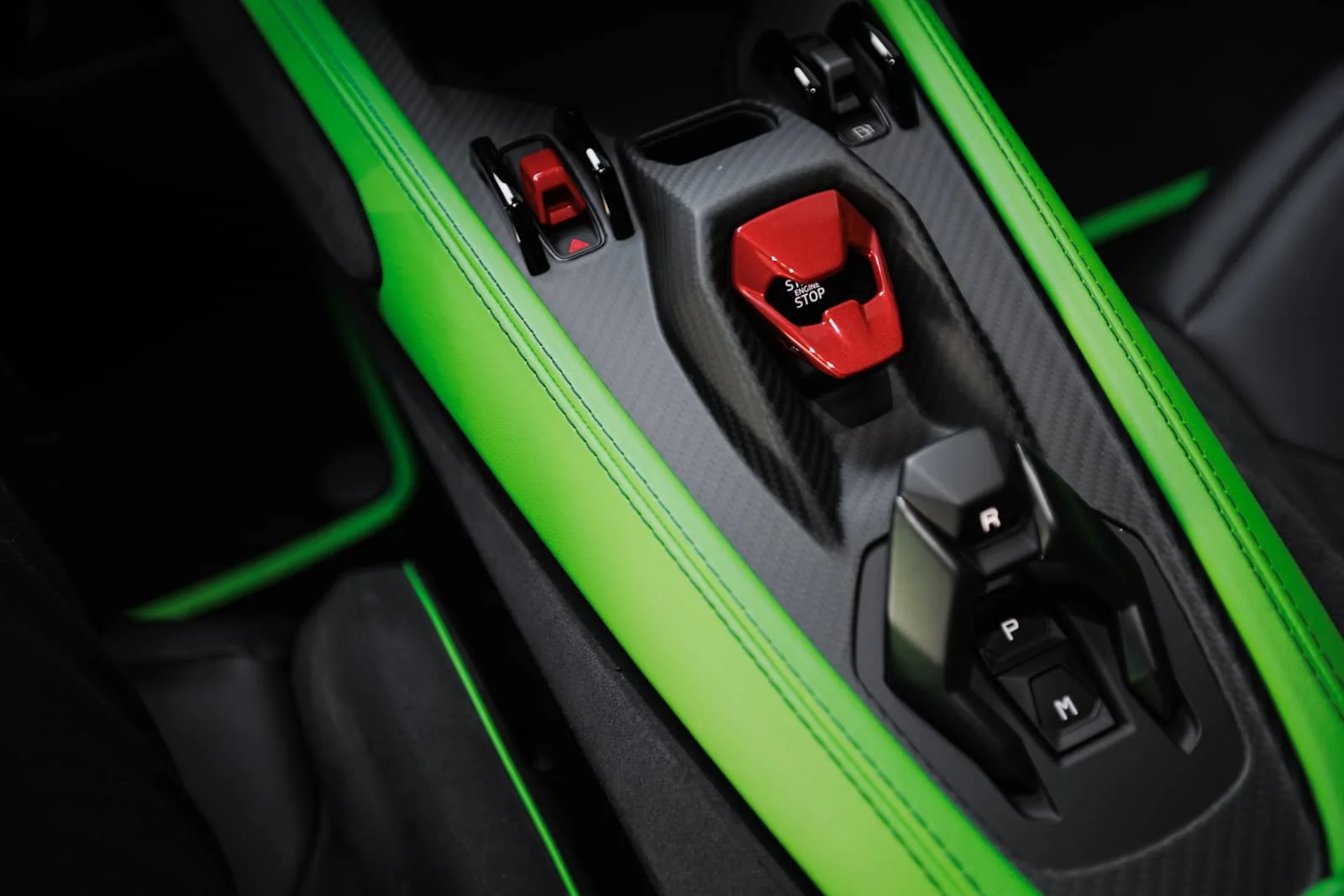 Lamborghini Revuelto Green mieten in Dubai – Foto 6