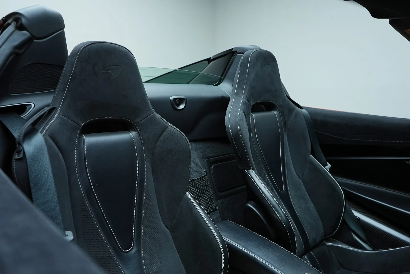 اجاره McLaren 720S Spider Orange در دبی – تصویر 11
