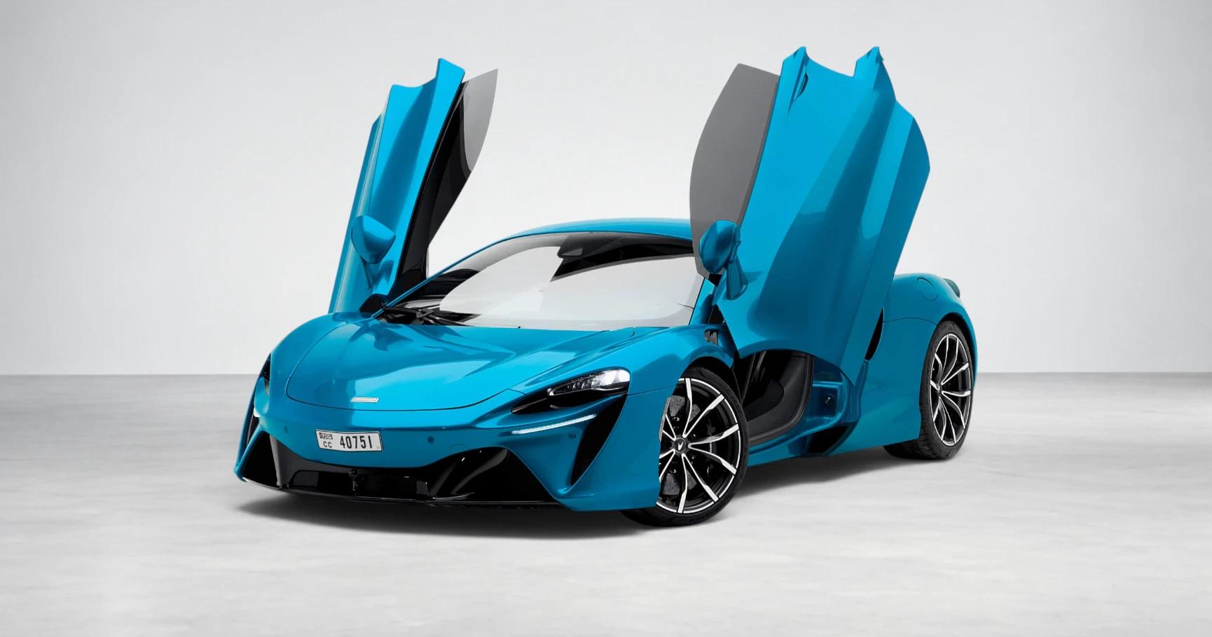 McLaren Artura Hybrid Flux Blue View 1