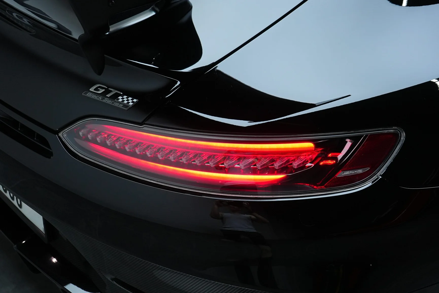 Mercedes-AMG GT Black Series mieten in Dubai – Foto 10