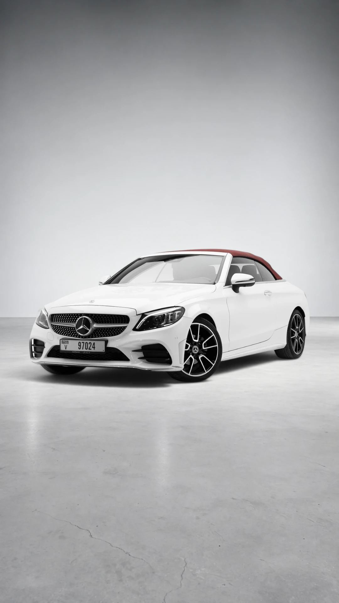 Mercedes-Benz C200 Sedan Obsidian Black Fullbleed Shot