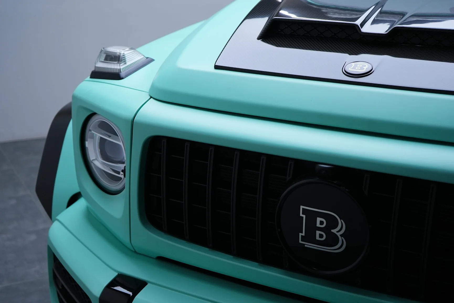 Mercedes-AMG G63 4x4² Brabus Turquoise en alquiler en Dubái – foto 4