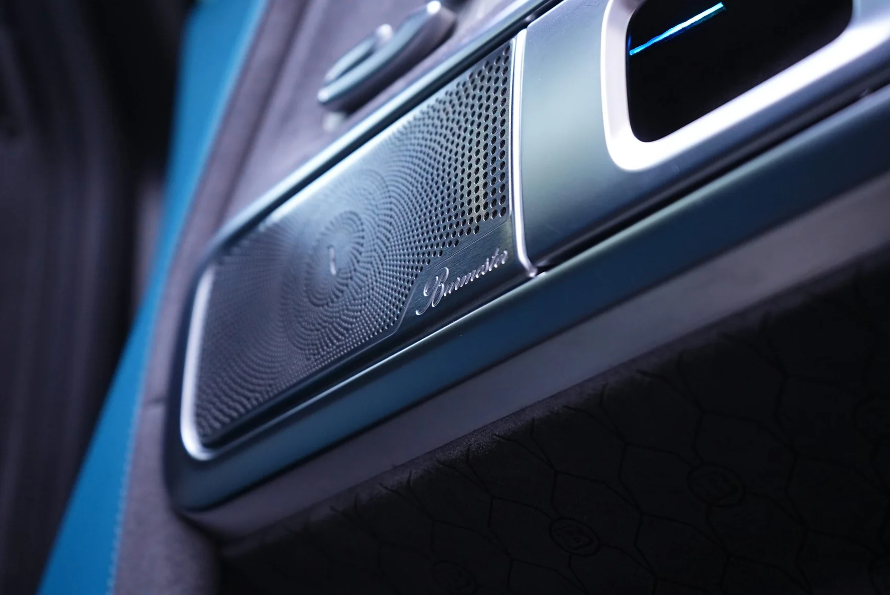 Mercedes-AMG G63 4x4² Brabus Turquoise en alquiler en Dubái – foto 14