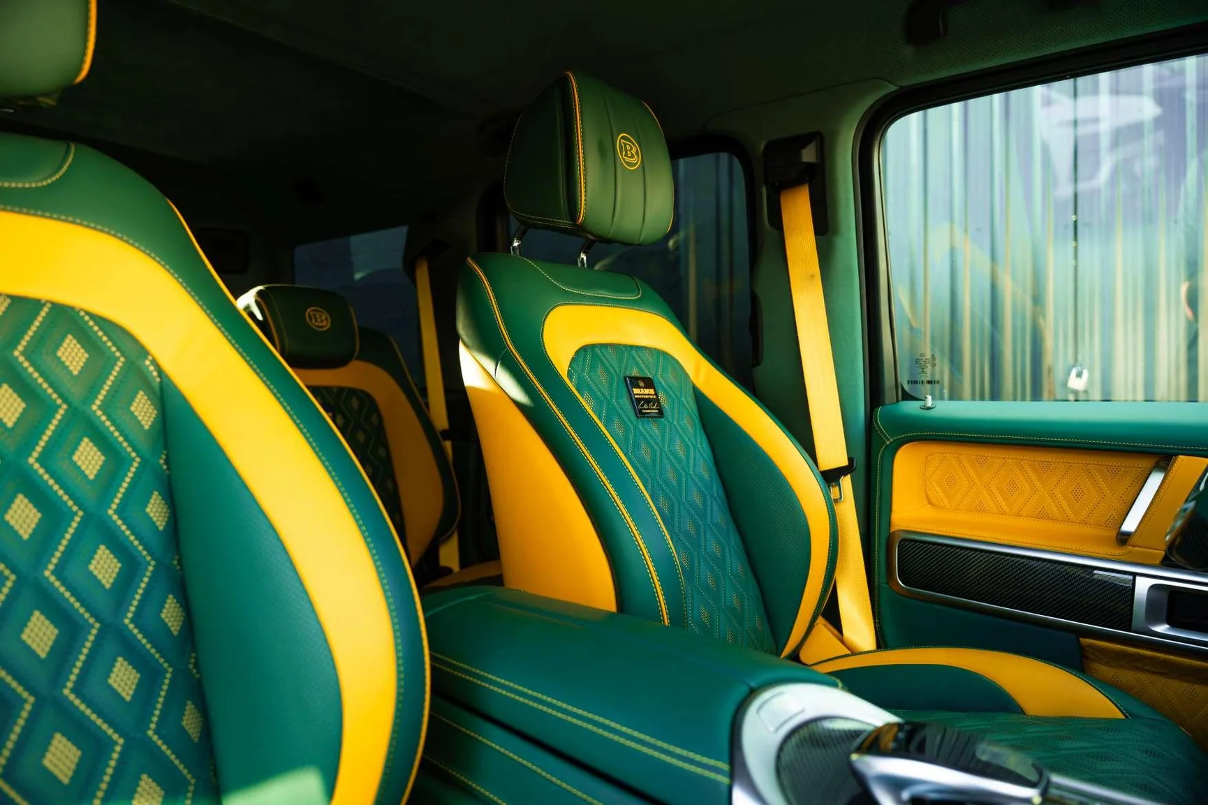 مرسيدس AMG G63 برابوس برونزي للإيجار في دبي – صورة 8