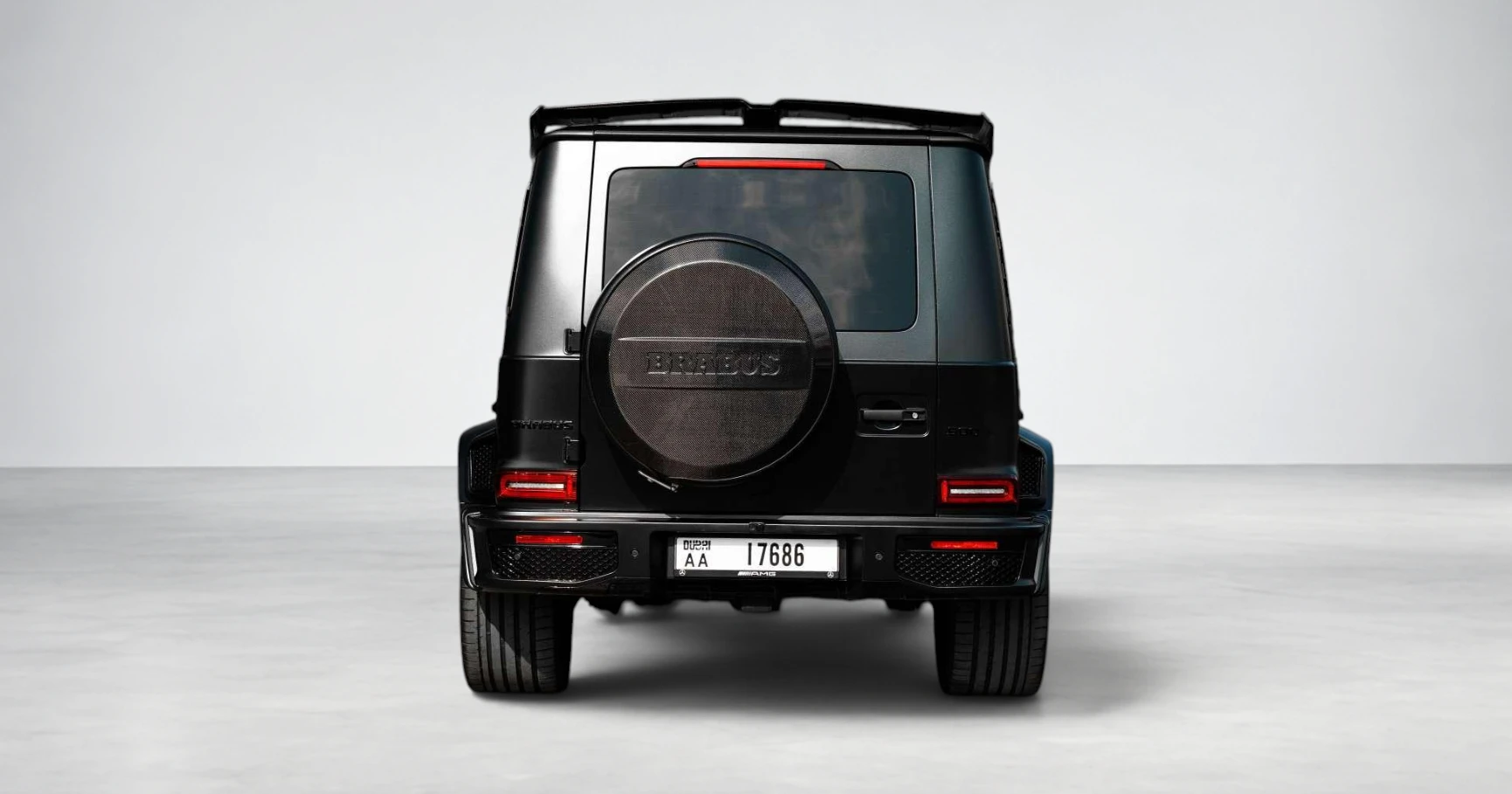 مرسيدس AMG G63 برابوس أسود مطفي للإيجار في دبي – صورة 5