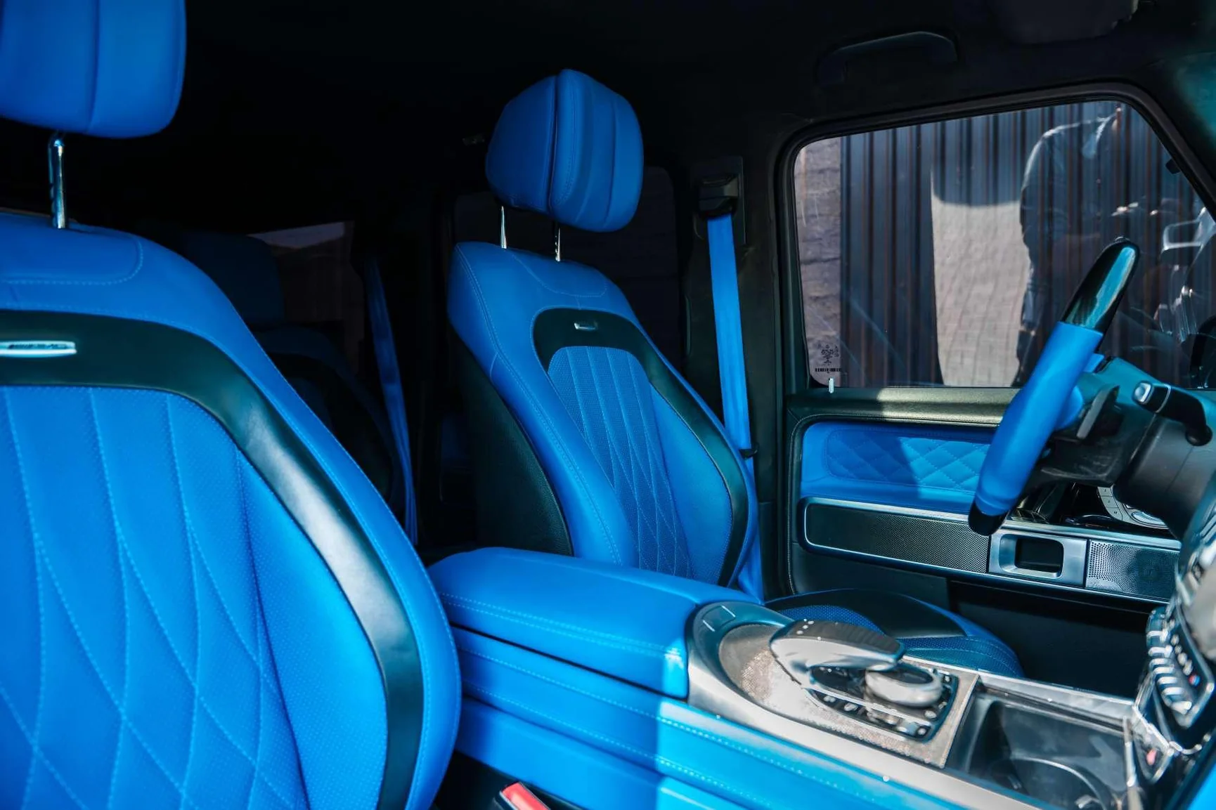 مرسيدس AMG G63 برابوس أسود مطفي للإيجار في دبي – صورة 10