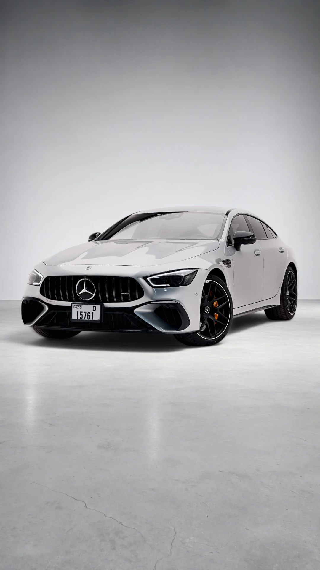 Mercedes-AMG GT 63 S E-Performance Green Hell Magno Fullbleed Shot