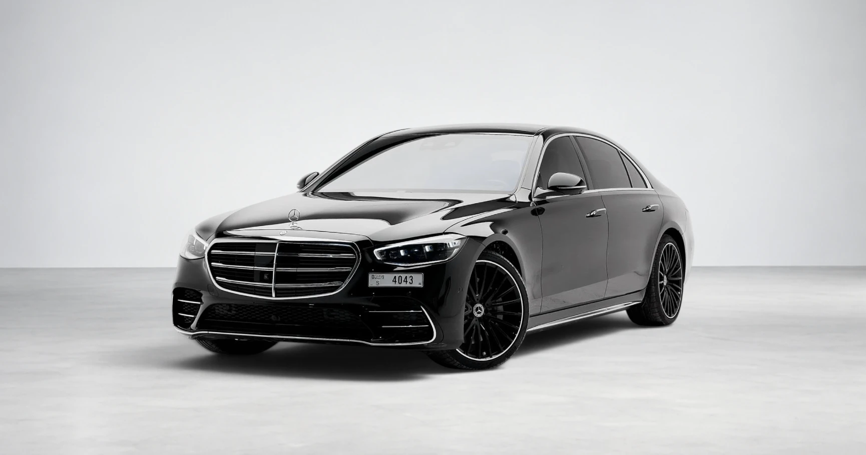 Mercedes-Benz S580 Selenite Grey View 1