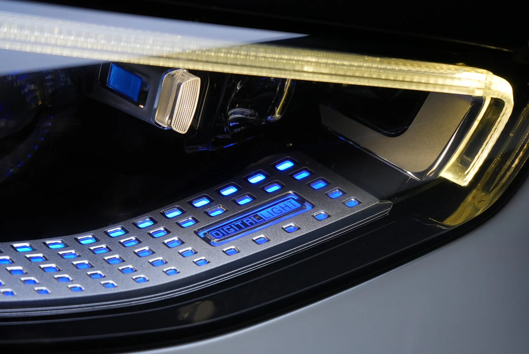 Mercedes-Maybach S680 Two-Tone - View 16