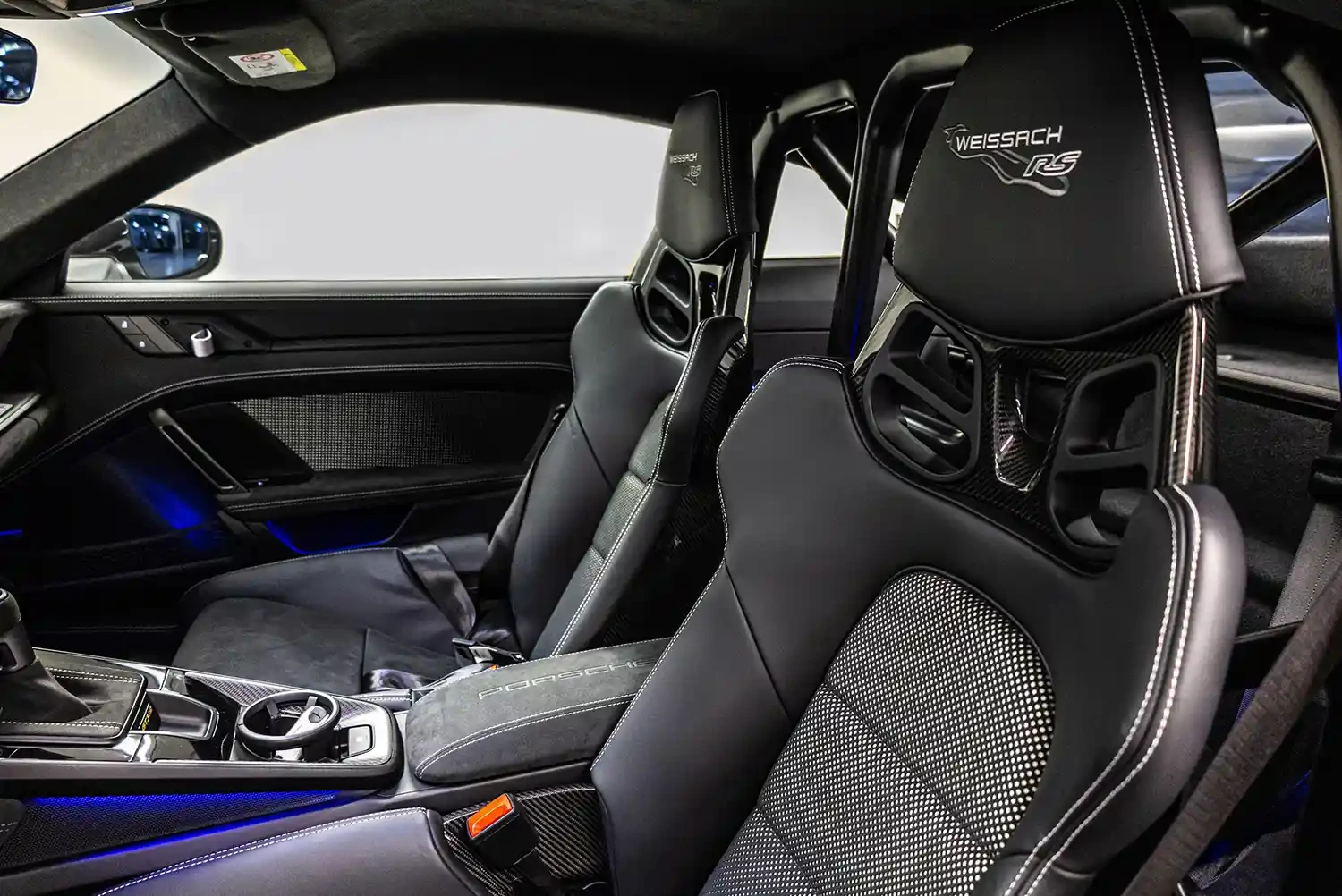 اجاره Porsche 911 GT3 RS Weissach Package Silver در دبی – تصویر 6