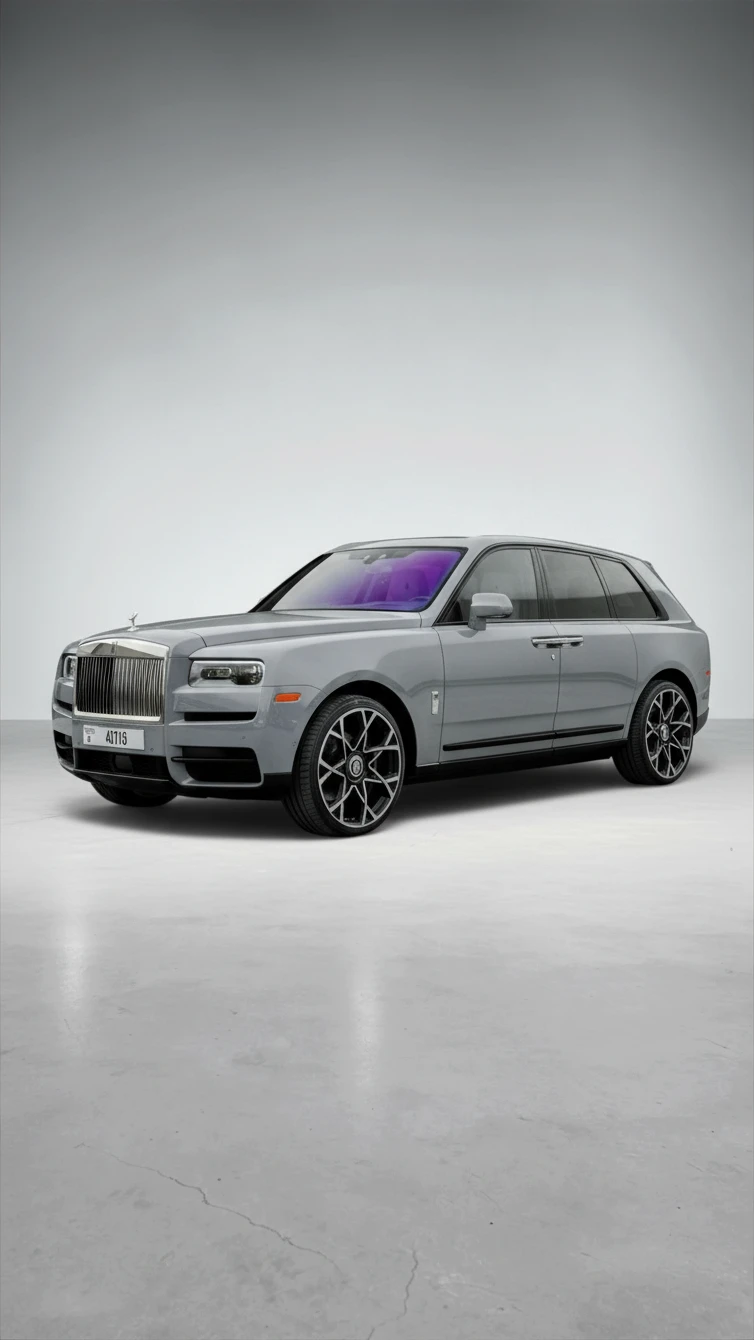 Rolls-Royce Cullinan Grey mieten in Dubai