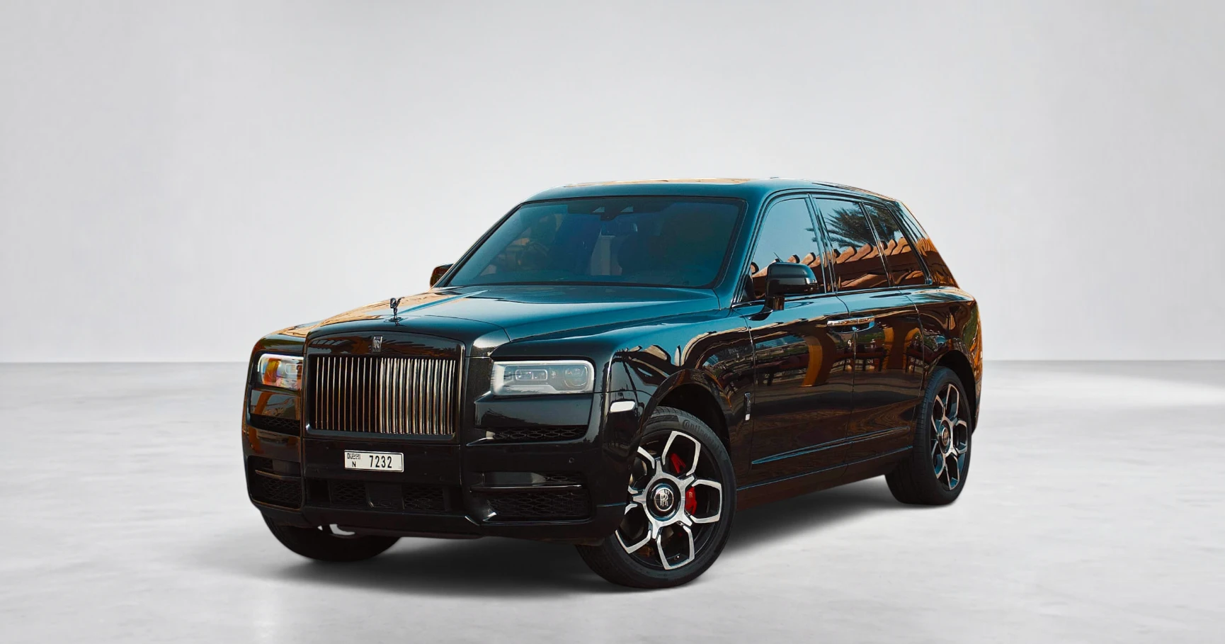 Rolls-Royce Cullinan Midnight Sapphire Blue - View 2