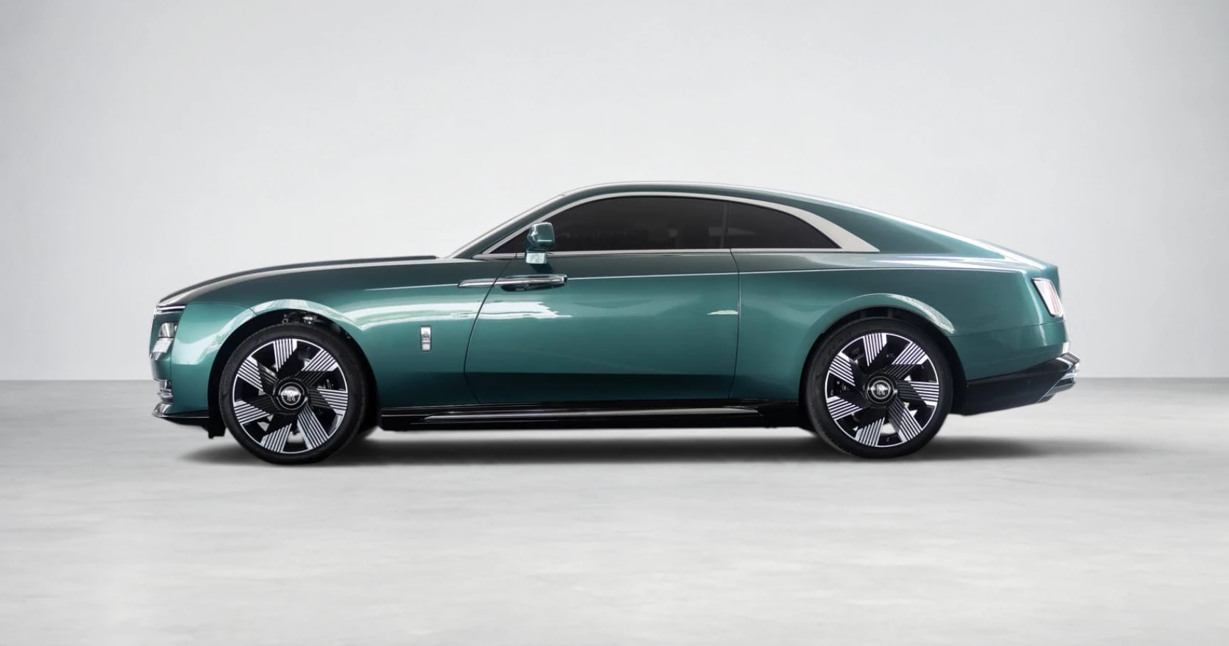 Rolls-Royce Spectre Teal Green à louer à Dubaï – photo 3