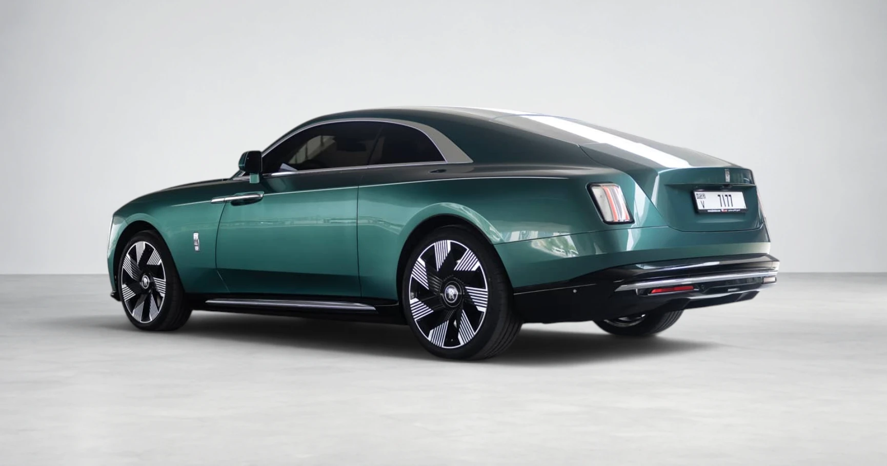 Rolls-Royce Spectre Teal Green à louer à Dubaï – photo 4