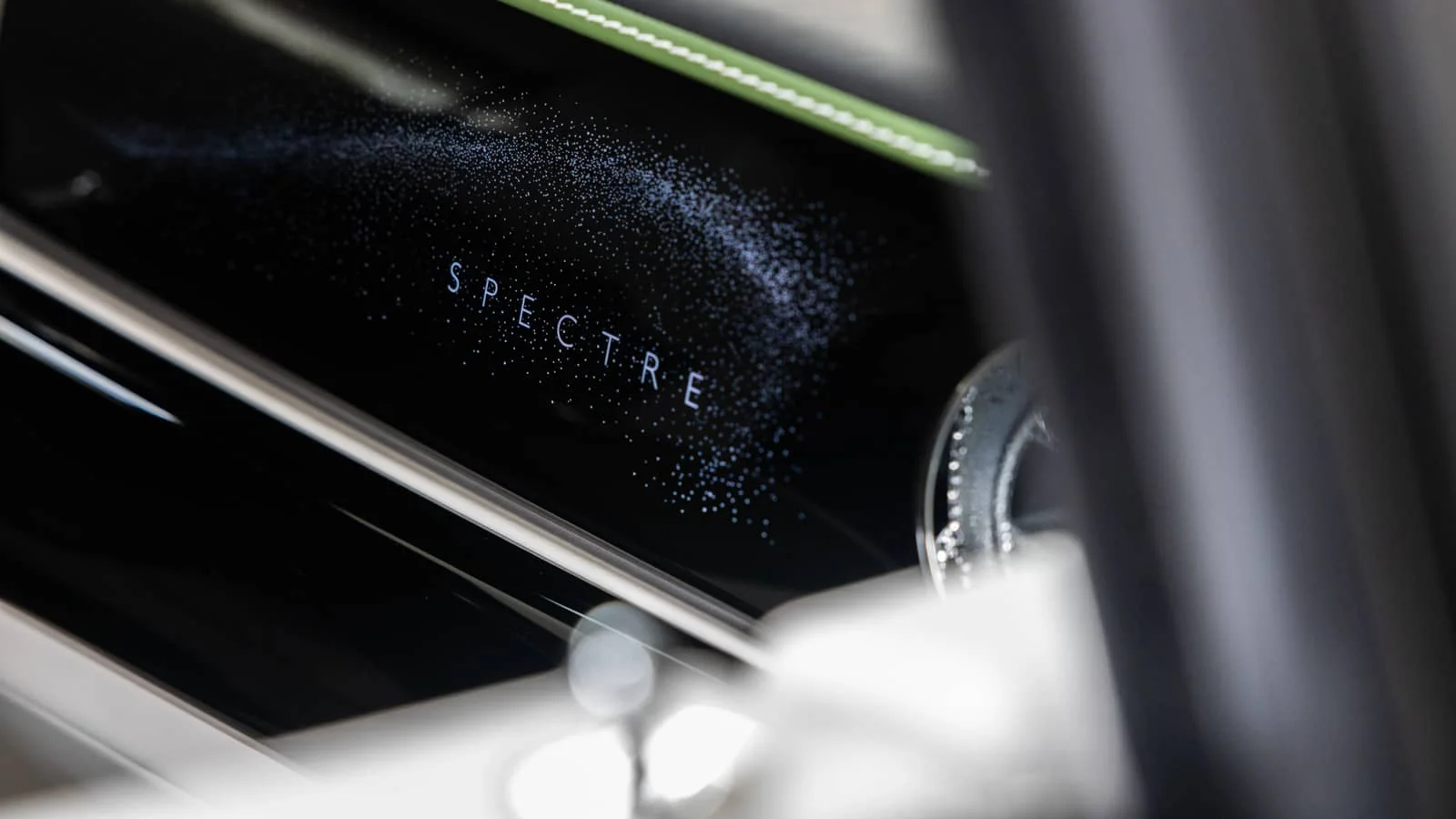 Rolls-Royce Spectre Teal Green à louer à Dubaï – photo 11